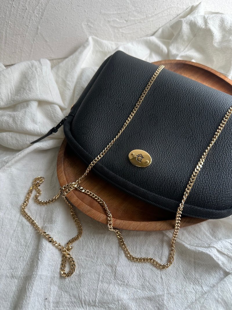 中古包 Vintage Christian Dior 黑色蜂巢紋貝殼鏈條包 - 側背包/斜背包 - 防水材質 