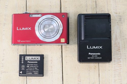 完動品】 Panasonic LUMIX DMC-FX-40 S/N FGH9DB001962 P018