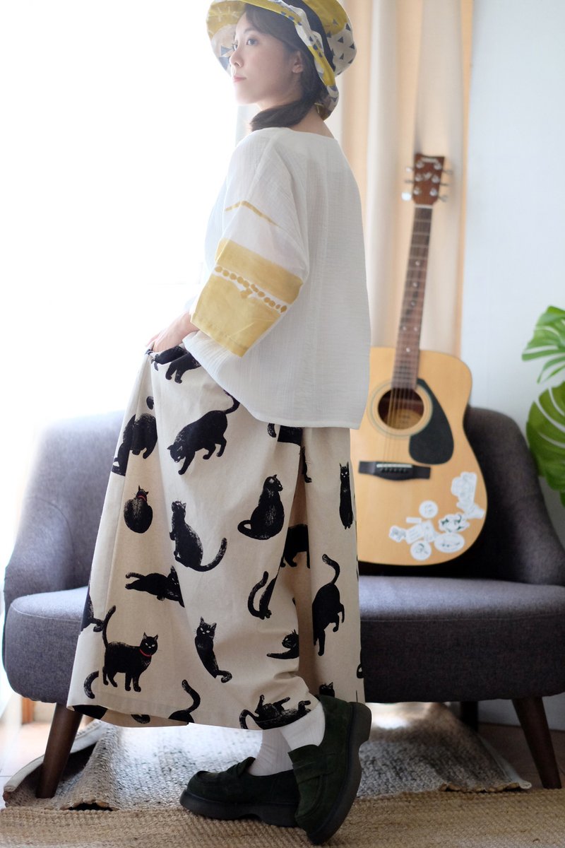 Black cat dress - กระโปรง - ผ้าฝ้าย/ผ้าลินิน สีกากี