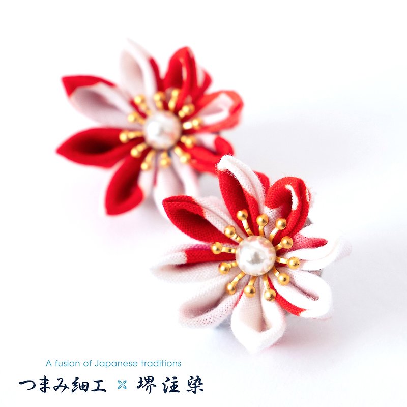 Flower earing Japanese traditional craft Tsumamizaiku with SakaiChusen dyeing(Re - Earrings & Clip-ons - Cotton & Hemp Red