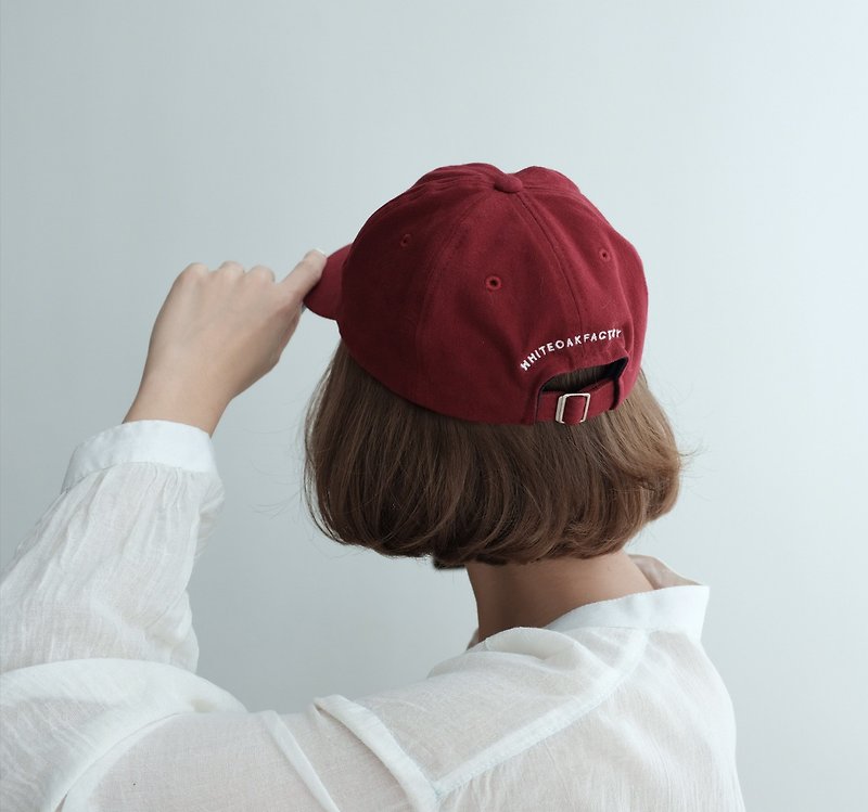 WHITEOAKFACTORY Classic retro baseball cap - Cherry red - Hats & Caps - Polyester Red