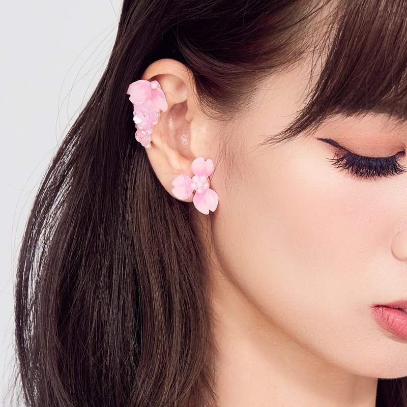 為你保留一朵櫻花 櫻花耳骨夾 無痛耳夾 耳針 多戴法 - 耳環/耳夾/耳骨夾 - 樹脂 粉紅色