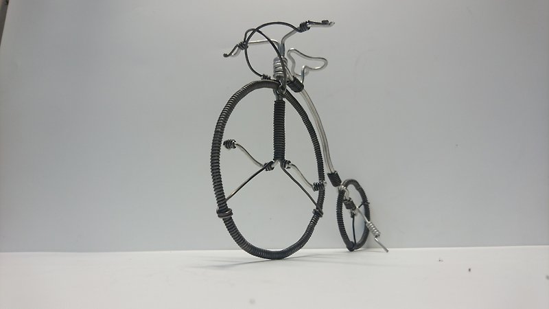 鋁線腳踏車-高輪車(附PVC包裝盒) - 公仔模型 - 鋁合金 