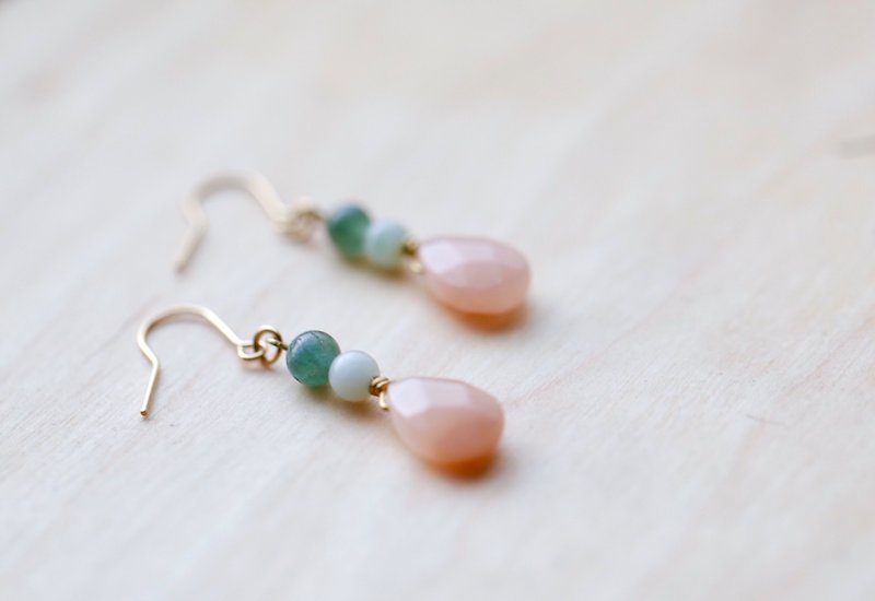 || || Fenju friend Aventurine Dangle drop earrings / green Stone/ clam gift - Earrings & Clip-ons - Jade Pink
