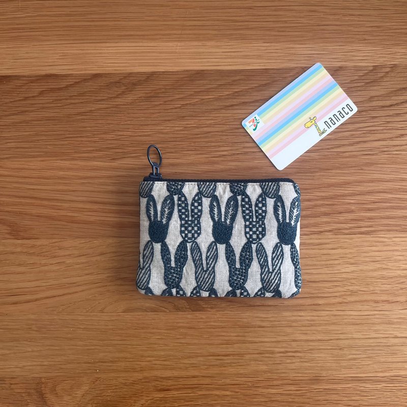 mina  perhonen　pomppia　うさぎ　免子　ミニポーチ　カード入れ - 零錢包/小錢包 - 棉．麻 卡其色