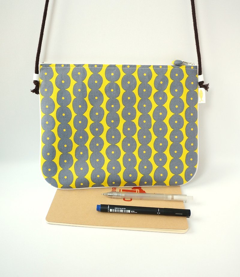 / A string of strings - yellow / gray flat bag / portable side back pocket / light bag - Messenger Bags & Sling Bags - Cotton & Hemp Yellow