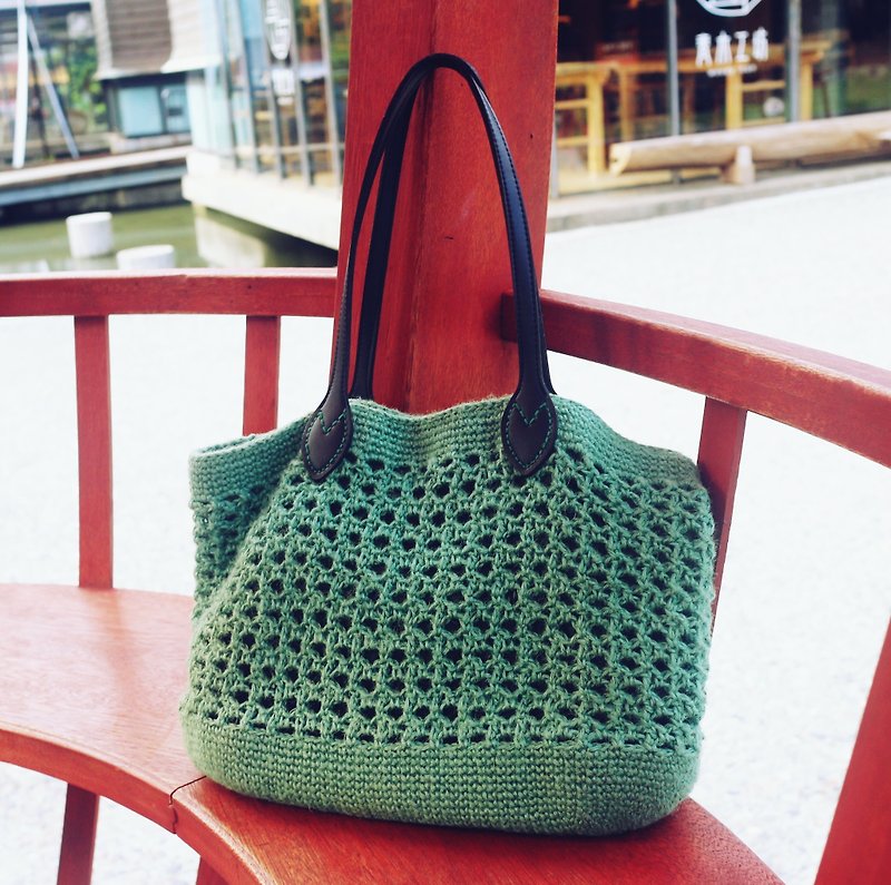 Handmade - Tiffany Tote bag - commute / travel / school bag - warm hand-woven hemp rope tote bag - กระเป๋าแมสเซนเจอร์ - ผ้าฝ้าย/ผ้าลินิน สีเขียว
