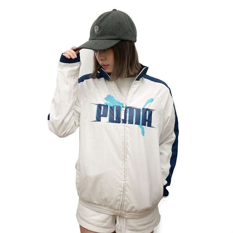 PUMA white and blue sports jacket vintage second-hand polyester electric embroidery