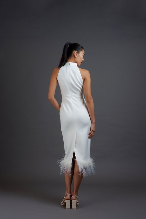 ホワイトマーメイドフェザーチャイナドレス | イブニングドレス