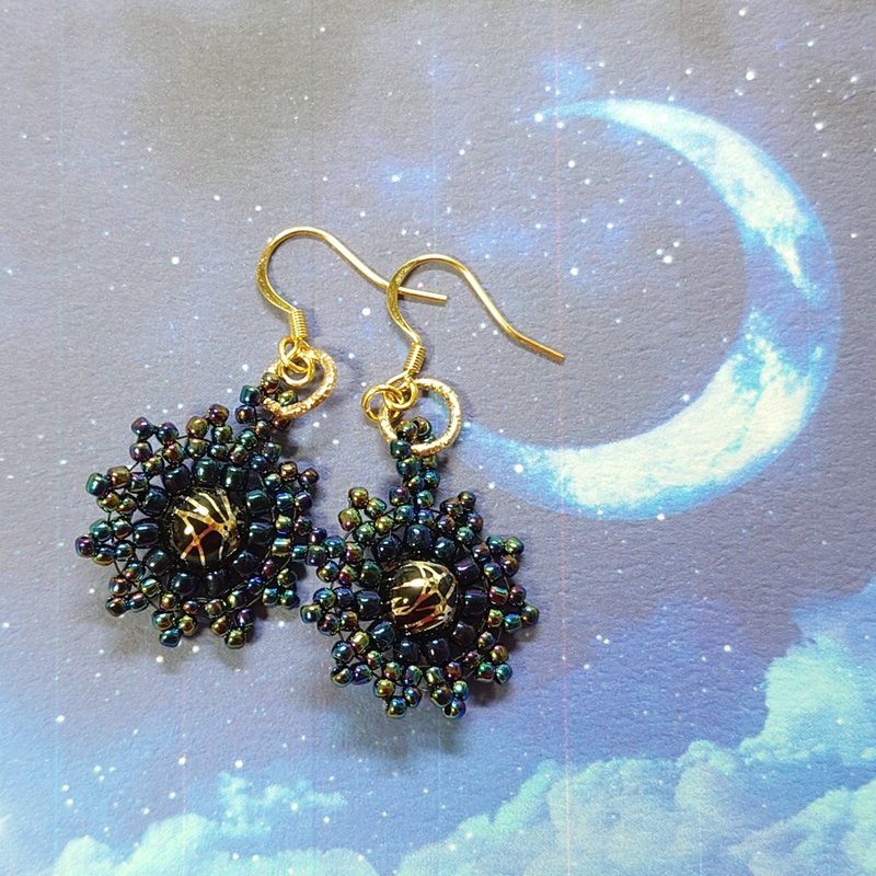 Stardust earrings/Galaxy~Dreaming Universe~ Series/Gold - ต่างหู - แก้ว สีน้ำเงิน