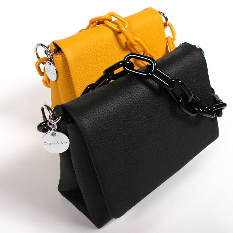 Gram&Co. 醇色方塊頭層牛皮雙帶包-黑色 - 側背包/斜背包 - 真皮 黑色