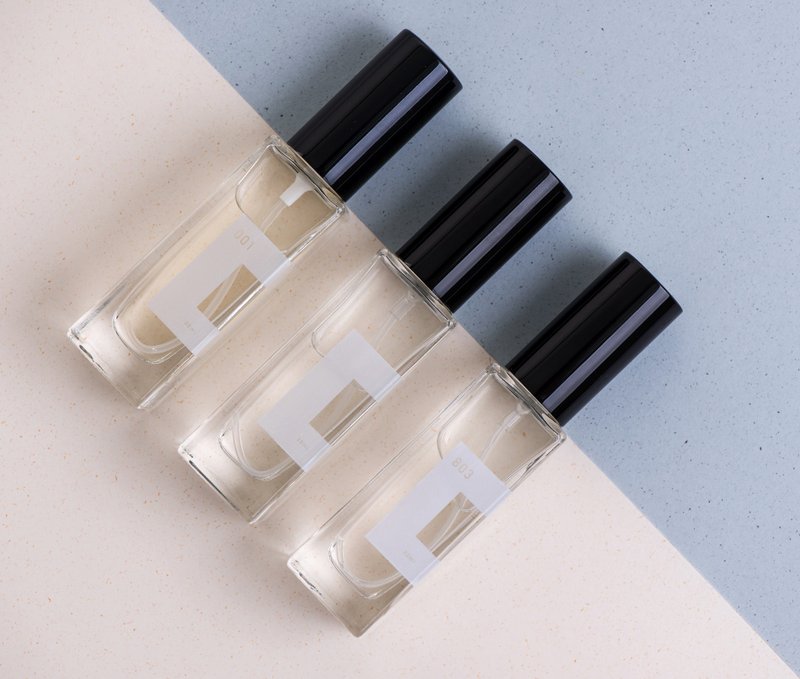 Themed light perfume - So sexy and textured 30ml - น้ำหอม - วัสดุอื่นๆ สีใส