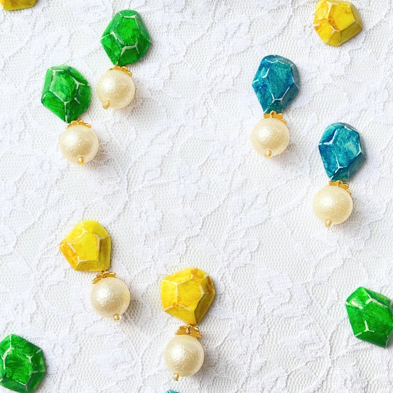 手描き 宝石 ピアス イヤリング 絵本 立体 ブルー グリーン イエロー パール レジン 揺れる - 耳環/耳夾/耳骨夾 - 樹脂 藍色