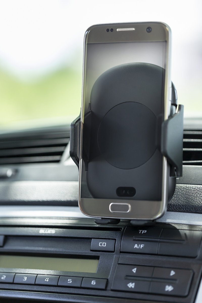 Infrared auto sensor I wireless charger mobile phone holder C10S I car I - แกดเจ็ต - วัสดุอื่นๆ 