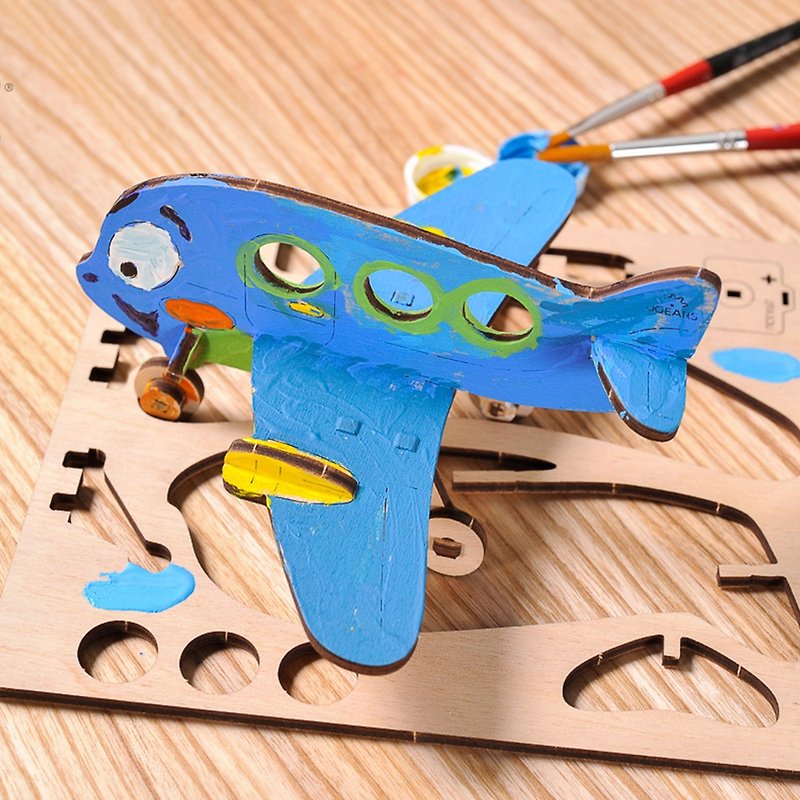 /Ugears/ Ukrainian wooden model coloring small plane - งานไม้/ไม้ไผ่/ตัดกระดาษ - ไม้ สีกากี