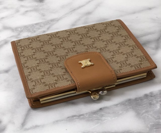 日本直送 名牌中古包 】CELINE セリーヌ マカダム 財布 ベージュ 日本直送 名牌中古包 】CELINE セリーヌ マカダム 財布 ベージュ