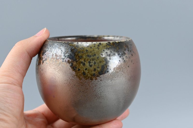 柴燒大玉丸杯 主人杯【臻麟陶藝】 - 茶壺/茶杯/茶具 - 陶 
