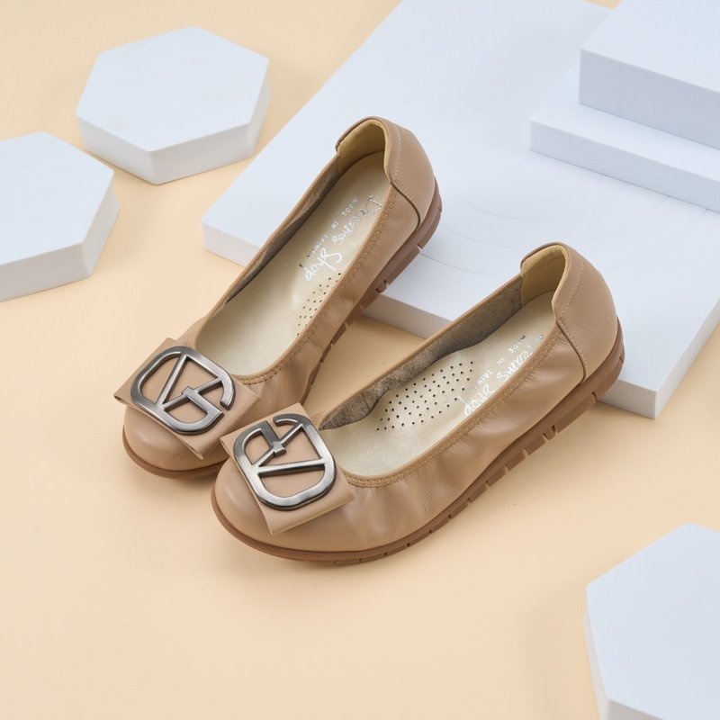 Wide last air cushion_iron black square buckle elastic band doll shoes milk tea - รองเท้าบัลเลต์ - หนังแท้ สีกากี