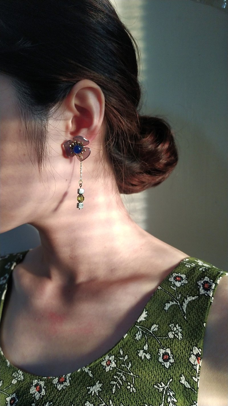 [Two-Wear Style] Silver Gray Three-petal Flower-Sapphire Tree Pattern Agate Antique Beads Bronze Pendant Earrings