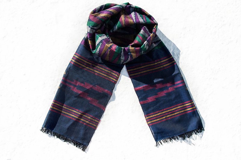 Hand-knitted silk scarves / traditional Dhaka silk scarves / ethnic wind scarves / - blue purple geometric rainbow daka weaving - ผ้าพันคอถัก - ผ้าฝ้าย/ผ้าลินิน หลากหลายสี