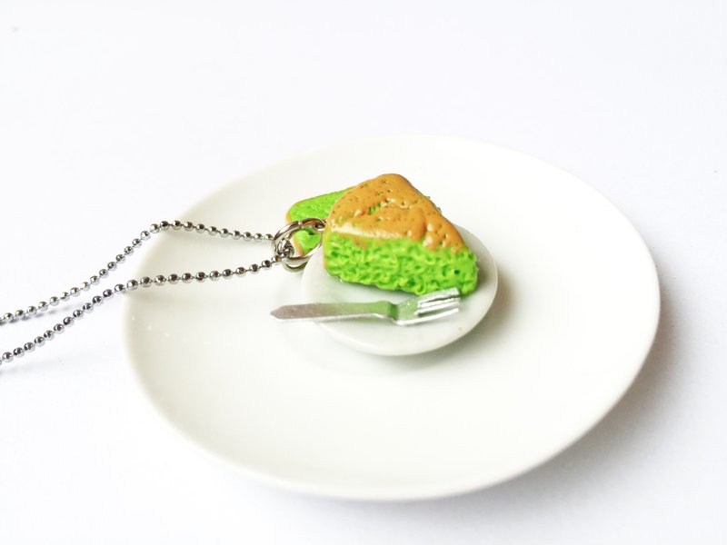 Pandan cake necklace - 項鍊 - 黏土 綠色