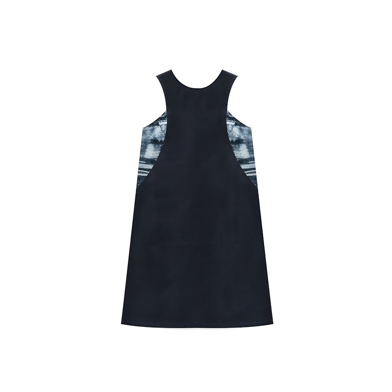 Greyblack V Cut Dress (Size M) - ชุดเดรส - วัสดุอื่นๆ ขาว