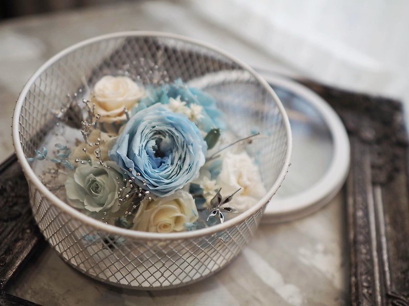 Preserved Flower Jewelry Box-Preserved Flower Realistic Flower Mother's Day Gift Home Decoration - ช่อดอกไม้แห้ง - พืช/ดอกไม้ ขาว