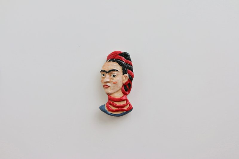 Ceramic Frida Magnet 01 - 胸針/心口針 - 陶 紅色