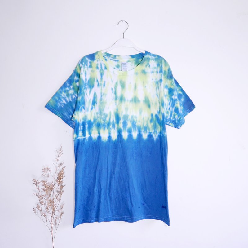 : Aurora: Tie dye/T-shirt/Garment/Custom size/Men/Women - เสื้อฮู้ด - ผ้าฝ้าย/ผ้าลินิน สีน้ำเงิน