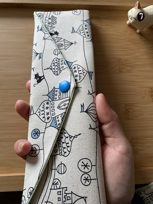 winnie設計館 文青風環保筷袋 ~貓咪的溫柔 溫暖晴藍 收納 手作餐具袋 交換禮物