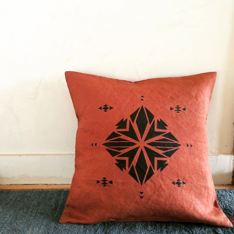"YURUKURU × CONTINUUM collaboration cushion cover" persimmon linen as it is - Pillows & Cushions - Cotton & Hemp Brown