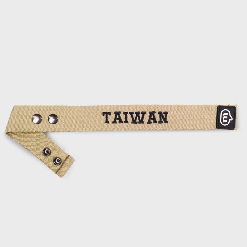 murmur customized luggage streamer-I am Taiwanese [English TAIWAN] - Luggage Tags - Cotton & Hemp Multicolor