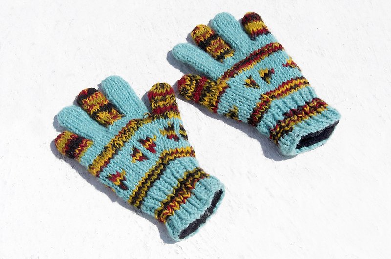 Christmas gift Christmas gift exchange gift limited one piece knitted pure wool warm gloves / knitted gloves / full finger gloves-Nordic style gradient geometric totem - Gloves & Mittens - Wool Multicolor