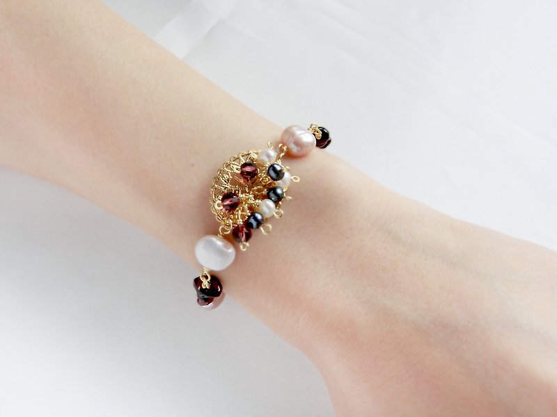 Spring Banquet pearl garnet bracelet - Bracelets - Gemstone Purple
