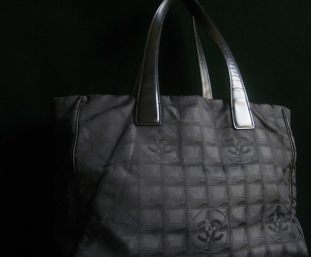 Old-time OLD-TIME] Rarely seen in the early second-hand antique CHANEL  Chanel handbag shoulder bag - Shop OLD-TIME Vintage & Classic & Deco  Handbags & Totes - Pinkoi