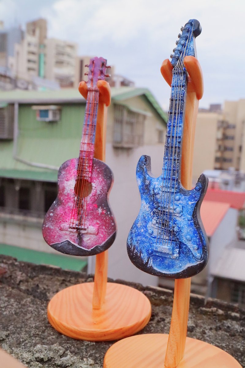 【ミニギタースタンド】美術館のミニギター用オリジナルテクスチャーギタースタンドをオリジナル塗装 - 置物 - 防水素材 