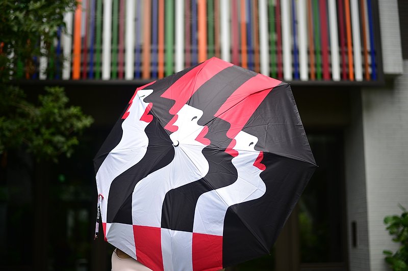 [Sister Sha's Selected] Taiwan Limited Edition Totem 99.99% Anti-UV Folding Umbrella-Fashion Red Lips (Hand Open) - Umbrellas & Rain Gear - Other Metals Red