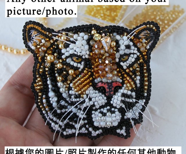 ビーズ刺繍　虎 ビーズ刺繍】虎くん【ブローチ】 ブローチ wafu wafu 通販