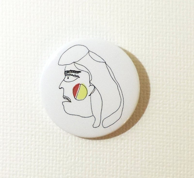 Magnetic tin badge: Being shy when I look at you - เข็มกลัด/พิน - โลหะ สีดำ