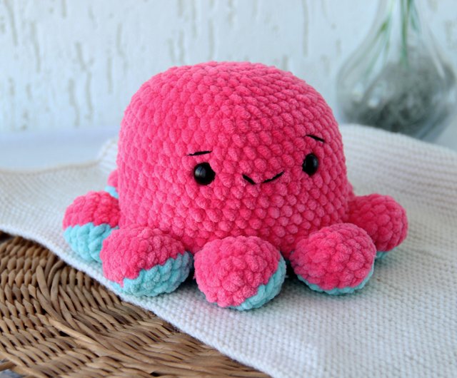 Crochet PATTERNS NO SEWING Required: the Original Kawaii Octopus Family  english/french -  Norway