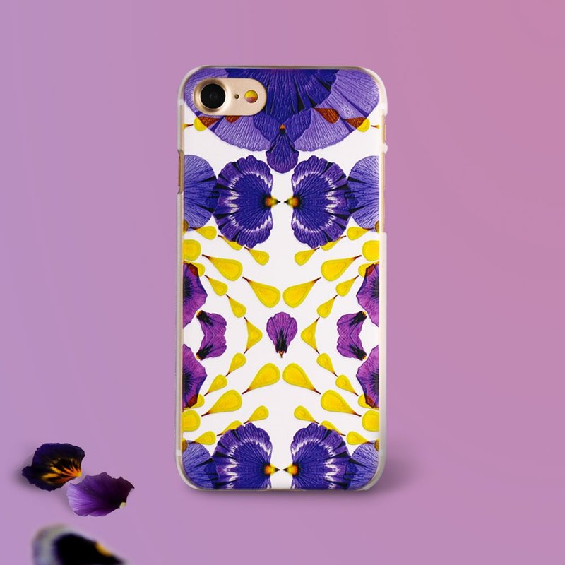 Petals Art iPhone 6/7/Plus Emboss Case (B) - 手機殼/手機套 - 塑膠 多色