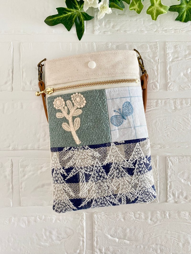 ミナペルホネン　パッチワーク　スマホポーチ - 化妝包/收納袋 - 棉．麻 