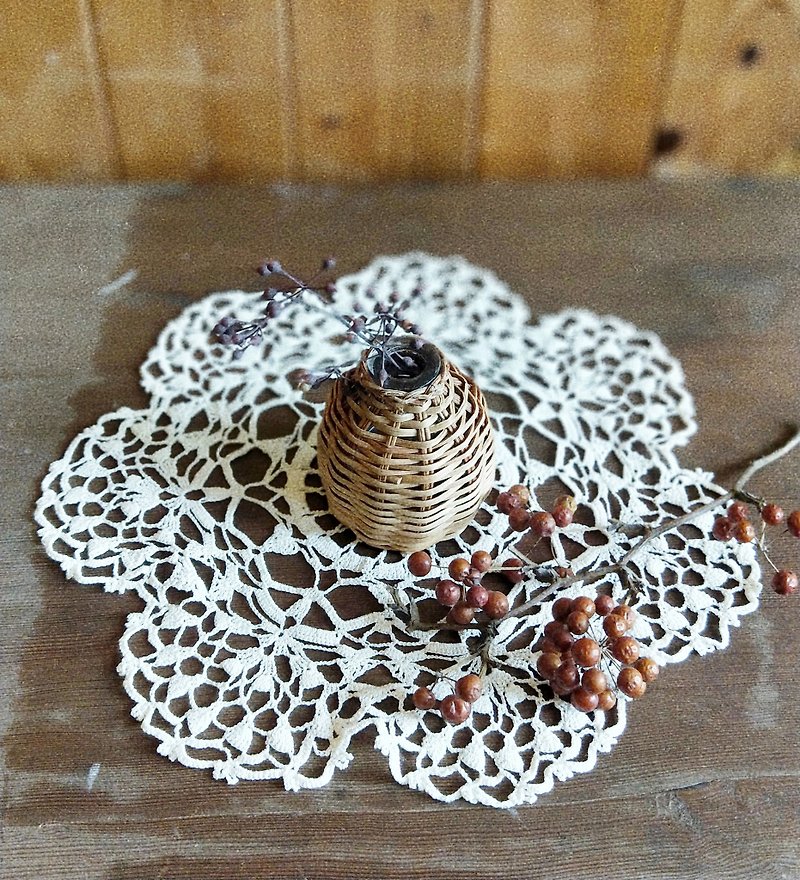 [Good day fetish] European vintage / antique antique handmade crochet lace piece 014 - Items for Display - Cotton & Hemp White
