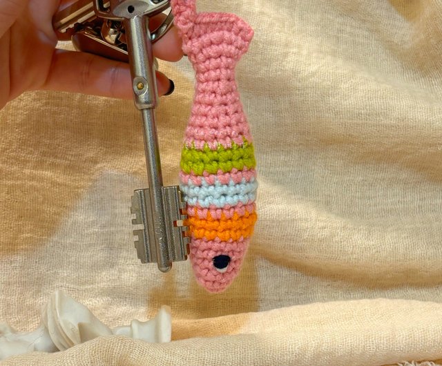 立体編み\縞魚\キーホルダー\バッグペンダント - ショップ La Cerise
