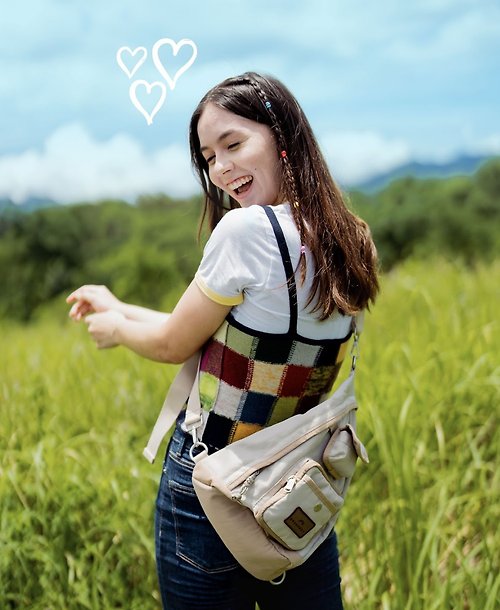 DOUGHNUT - 來自香港的包包設計品牌 【 DOUGHNUT 】HAMMOCK HA 平板斜背包 防潑水 斜背後背 / 象牙