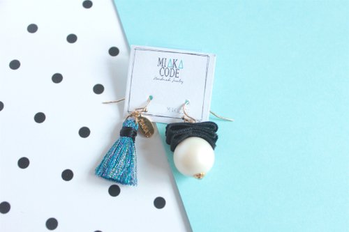MIAKA CODE 。Handmade & Fashion 黑色 藍色流蘇 珍珠耳環/夾式耳環