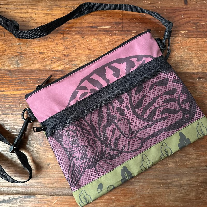 貓貓雙面側背包 虎斑貓 - 側背包/斜背包 - 其他人造纖維 多色