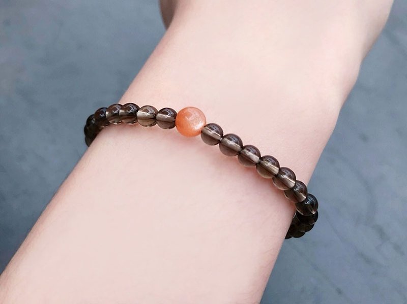 (Ofelia.) Natural Sunstone x Tea Crystal (Smoke Crystal) Bracelet (J130.Dayanara) Natural Stone - Bracelets - Gemstone Orange