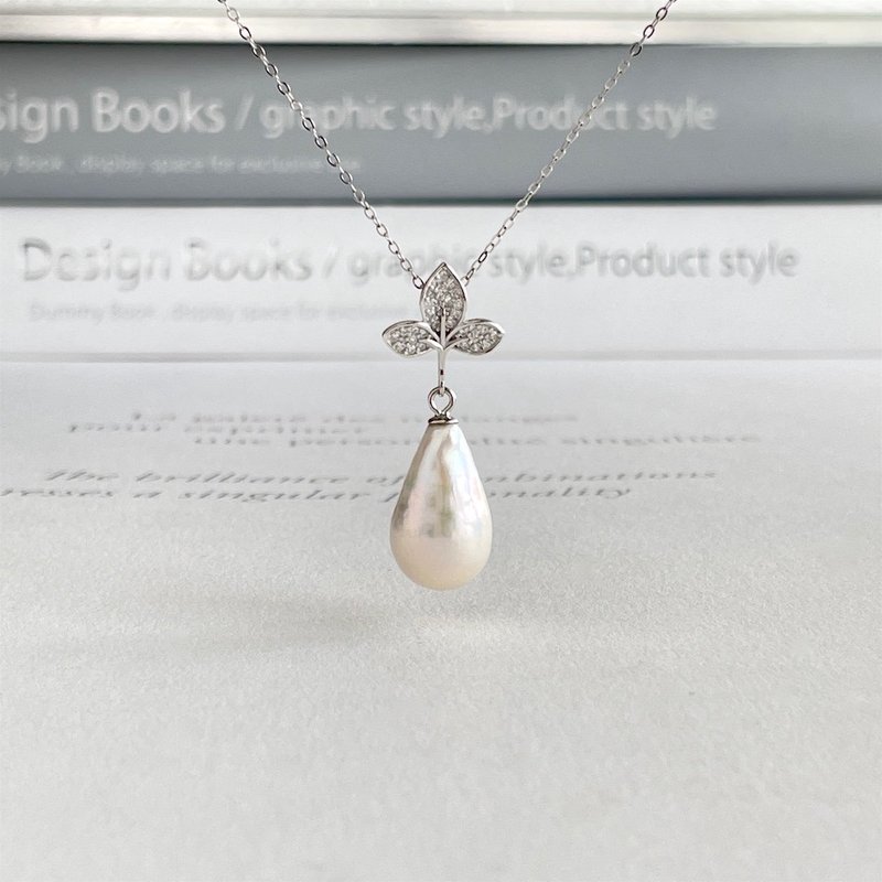 Freshwater pearl baroque pearl aurora color three leaves leaf pendant - Necklaces - Pearl White