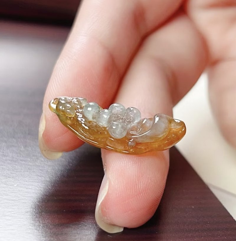 冰紅翡白肉巧雕翡翠蓮花 | 天然緬甸玉A貨翡翠 | 送禮 - 項鍊 - 玉石 橘色